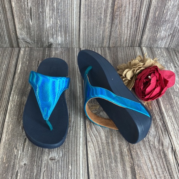 fitflop iridescent
